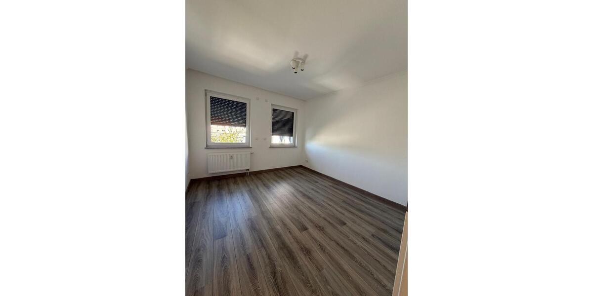 Etagenwohnung Magdeburg Alt Olvenstedt - 3 Zimmer, 64 m&sup2;, 900&euro; | Angebot:26456075