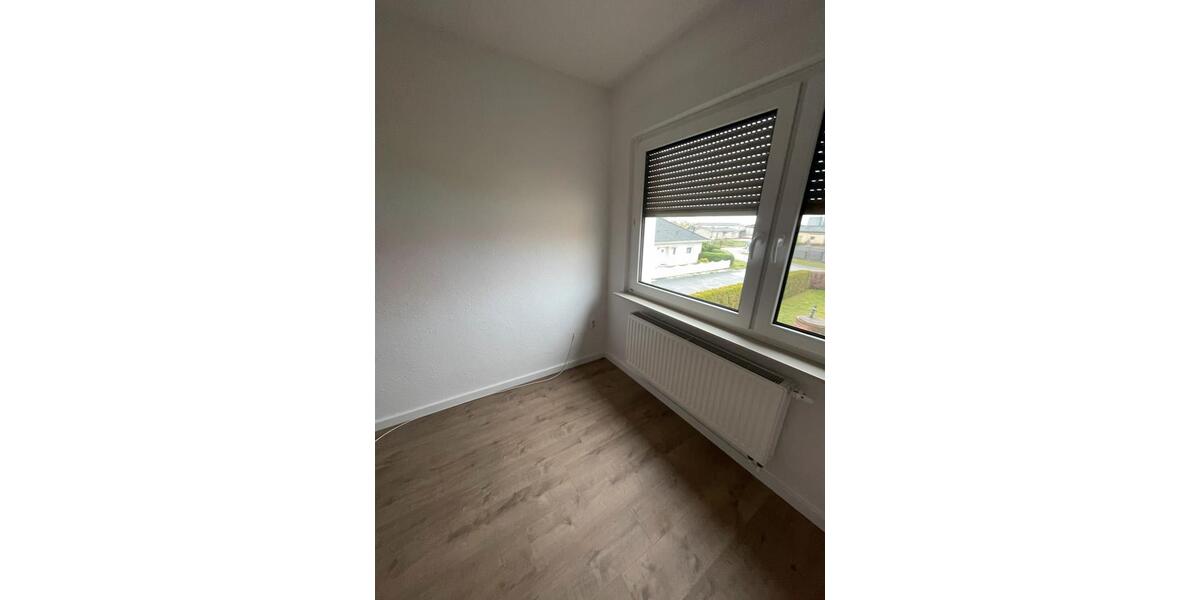 Etagenwohnung Bördeland - 3 Zimmer, 100 m&sup2;, 756&euro; | Angebot:24351065
