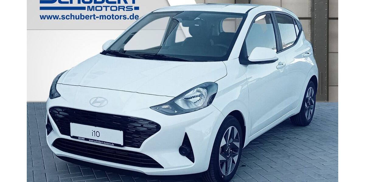 Hyundai i10 3.850 km 16.390 &euro; Magdeburg 39108