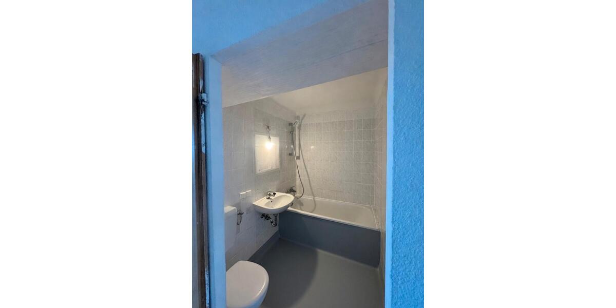 Etagenwohnung Schönebeck (Elbe) - 4 Zimmer, 65 m&sup2;, 429&euro; | Angebot:26130062