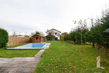 Haus zum Kaufen in Schönebeck (Elbe) 414.000 € 171 m² 4 zimmer