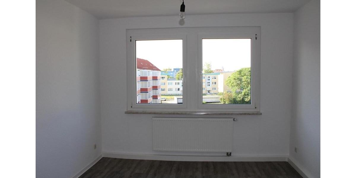 Etagenwohnung Schönebeck (Elbe) - 2 Zimmer, 49 m&sup2;, 285&euro; | Angebot:26533753