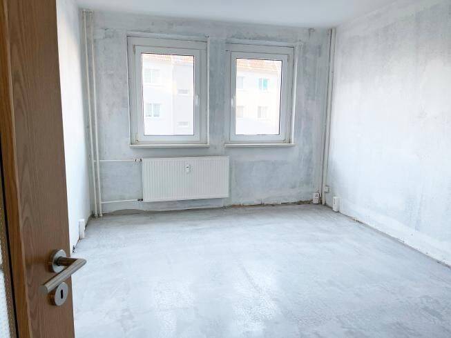 Etagenwohnung Oschersleben Oschersleben - 4 Zimmer, 70 m&sup2;, 373&euro; | Angebot:26869354