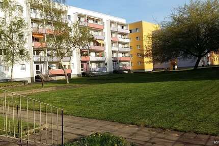 Wohnung Magdeburg Alt Olvenstedt - 2 Zimmer, 55 m&sup2;, 320&euro; | Angebot:7240553