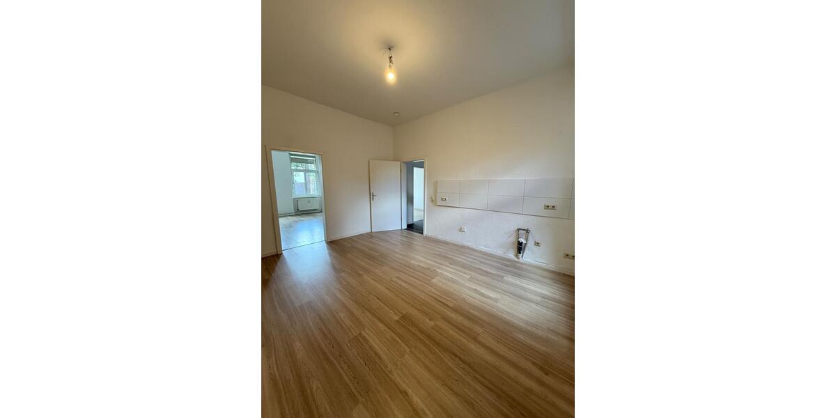 Erdgeschoßwohnung Magdeburg Neue Neustadt - 2 Zimmer, 73 m&sup2;, 600&euro; | Angebot:27628373