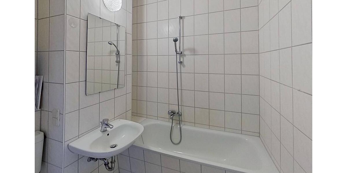 Etagenwohnung Magdeburg Hopfengarten - 3 Zimmer, 57 m&sup2;, 350&euro; | Angebot:24862404