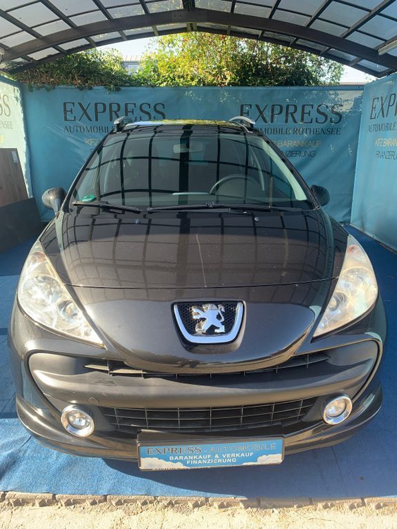 Peugeot 207 184.744 km 999 € Magdeburg - Rothensee 39126