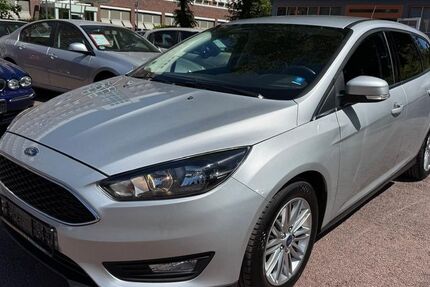 Ford Focus 86.100 km 7.890 &euro; Magdeburg 39124