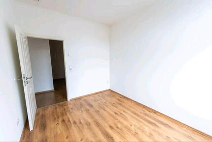 Wohnung Magdeburg Leipziger Straße - 4 Zimmer, 113 m&sup2;, 899&euro; | Angebot:27644183