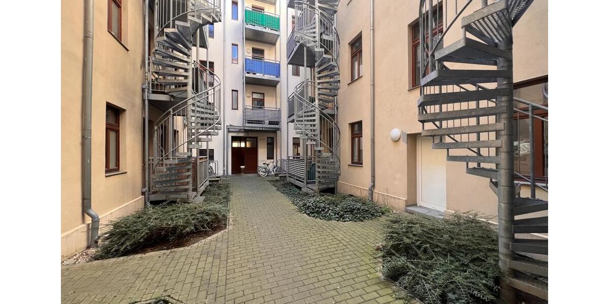 Dachgeschoßwohnung Magdeburg Leipziger Straße - 2 Zimmer, 55 m&sup2;, 450&euro; | Angebot:25974498