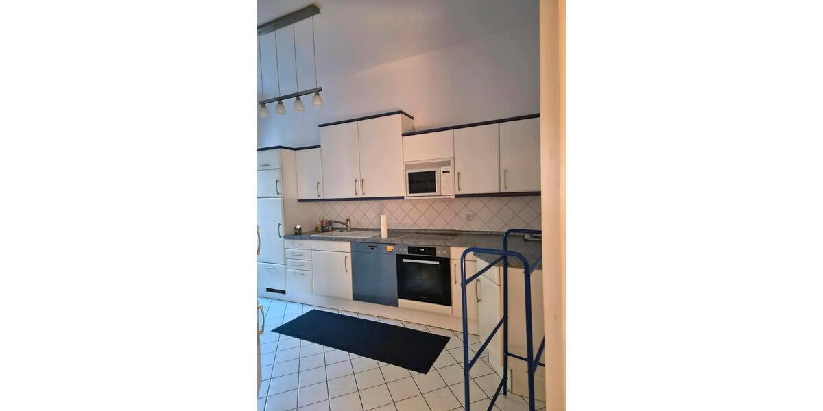 Hochparterre Magdeburg Nordwest - 4 Zimmer, 105 m&sup2;, 1.450&euro; | Angebot:27628245