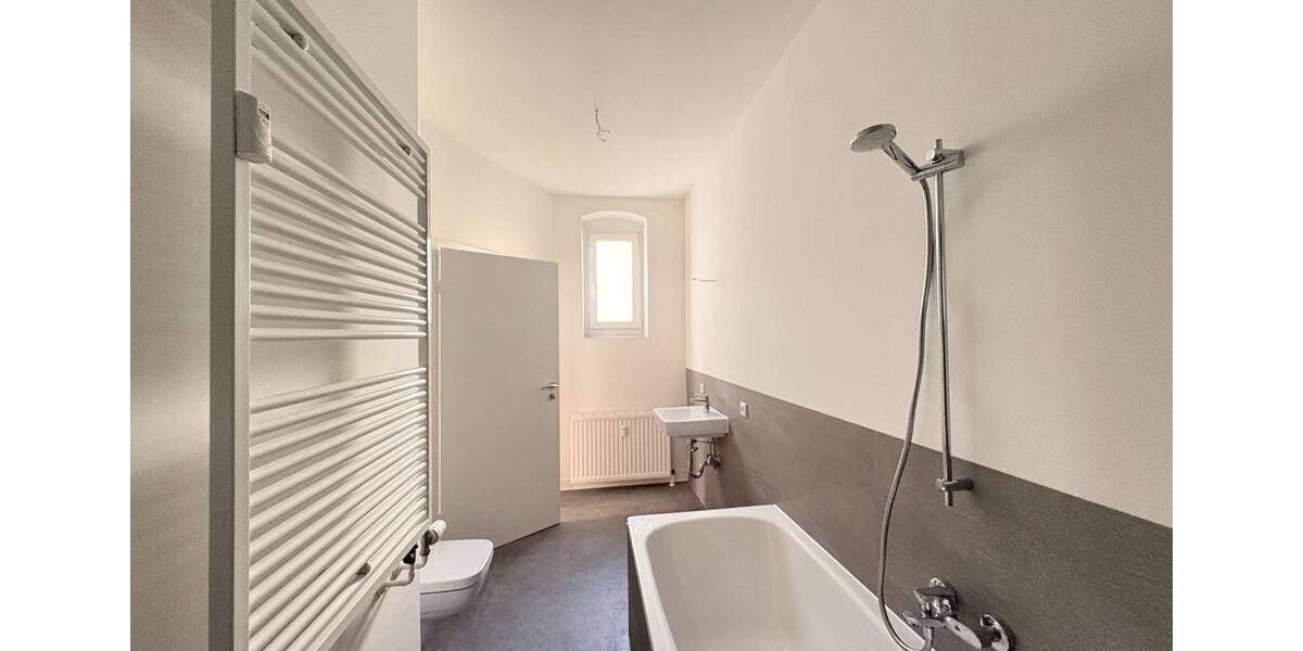 Etagenwohnung Magdeburg Leipziger Straße - 4 Zimmer, 102 m&sup2;, 900&euro; | Angebot:25792930