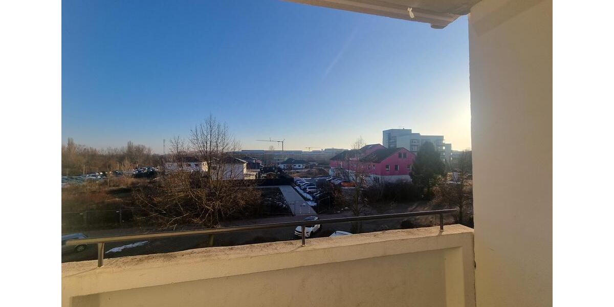 Etagenwohnung Magdeburg Alt Olvenstedt - 3 Zimmer, 68 m&sup2;, 450&euro; | Angebot:24750958