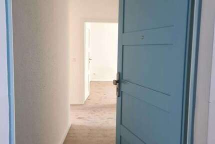 Wohnung zum Mieten in Magdeburg 556,70 € 55.67 m² 2 zimmer