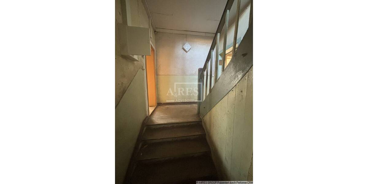 Mehrfamilienhaus, Wohnhaus Hakeborn Hakeborn - 1 Zimmer, 300 m&sup2;, 20.000&euro; | Angebot:25997801