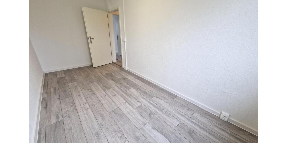 Etagenwohnung Eilsleben - 3 Zimmer, 60 m&sup2;, 329&euro; | Angebot:25127336