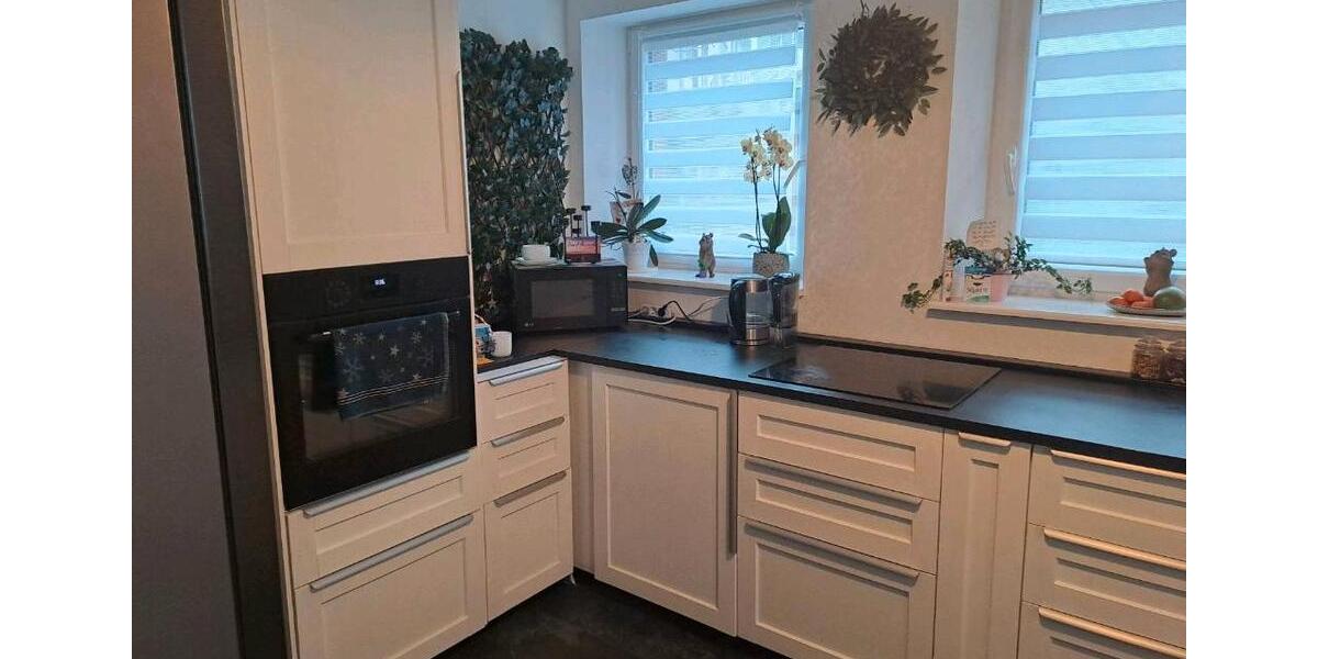 Etagenwohnung Schönebeck (Elbe) - 3 Zimmer, 100 m&sup2;, 1.000&euro; | Angebot:26266905