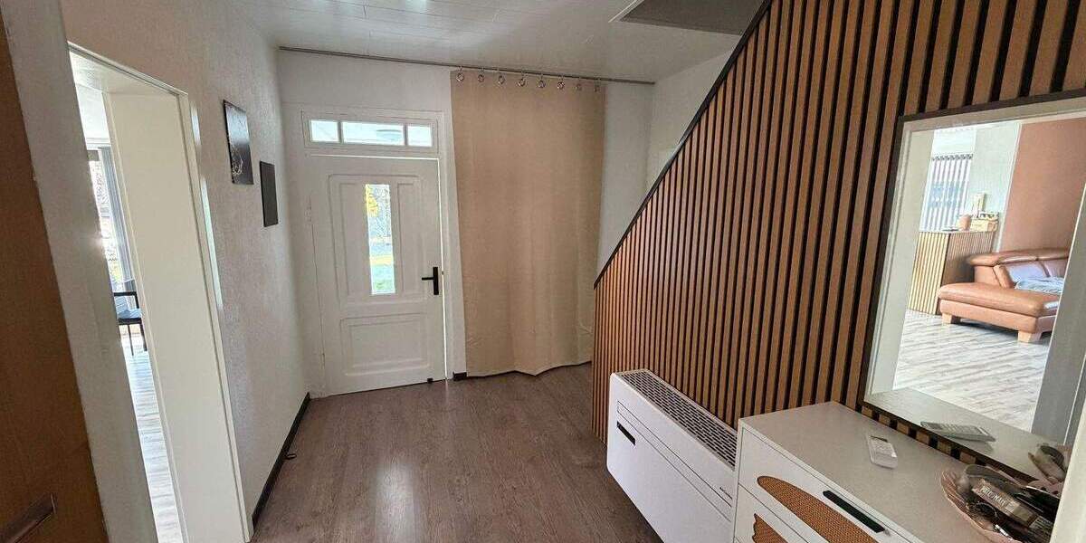 Einfamilienhaus Möckern Göbel - 5 Zimmer, 166 m&sup2;, 185.000&euro; | Angebot:25335990