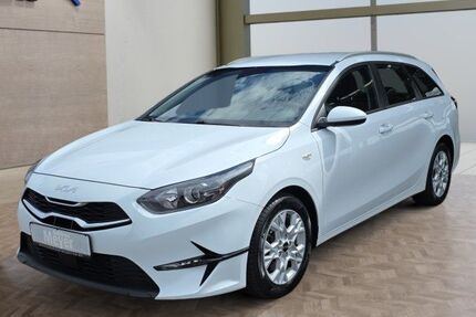 Kia ceed Sportswagon 39.768 km 16.900 &euro; Hohenwarsleben bei Magdeburg 39326