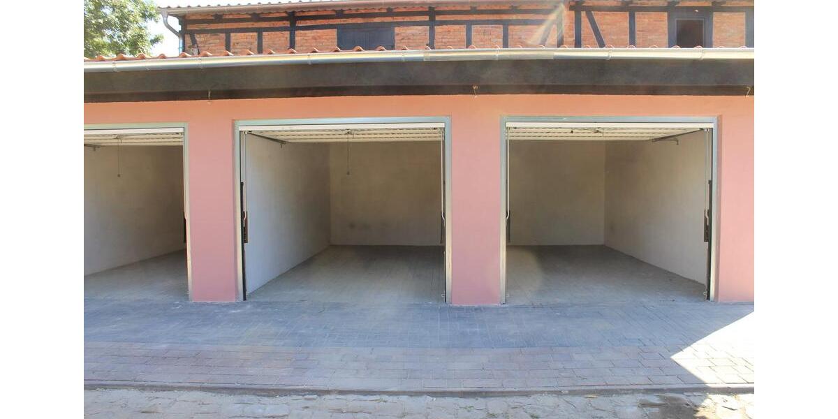 Erdgeschoßwohnung Egeln - 7 Zimmer, 160 m&sup2;, 1.300&euro; | Angebot:25396496