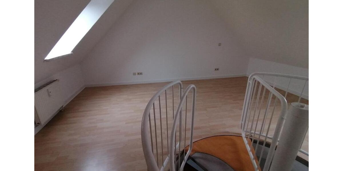 Etagenwohnung Calbe (Saale) - 2 Zimmer, 60 m&sup2;, 350&euro; | Angebot:26660644