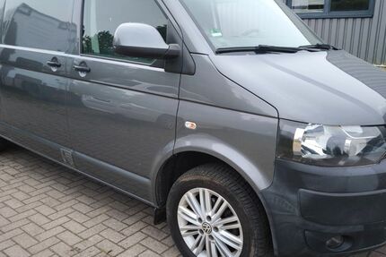 VW T5 Transporter 211.369 km 6.980 &euro; Magdeburg 39130