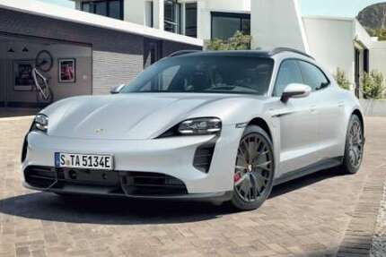 Porsche Taycan 23.000 km 84.890 € Magdeburg 39116