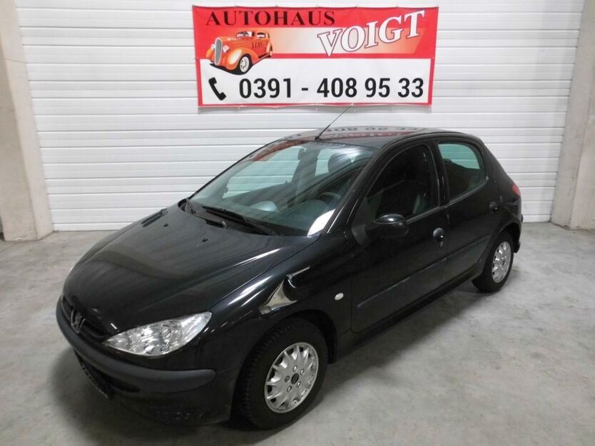 Peugeot 206 182.000 km 1.998 € Magdeburg 39116