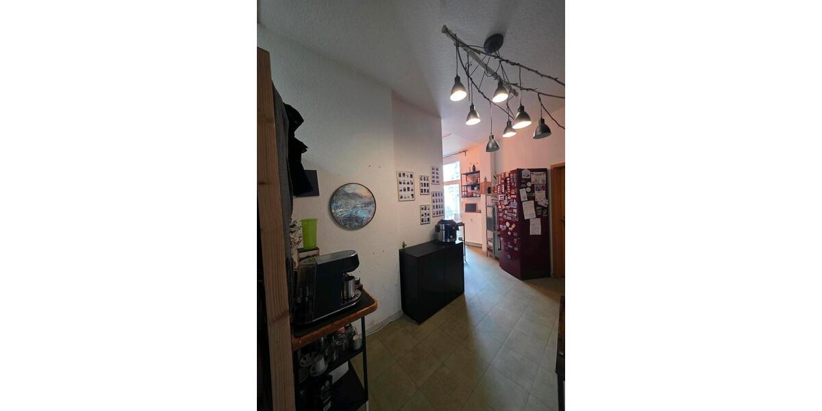 Etagenwohnung Magdeburg Nordwest - 3 Zimmer, 102 m&sup2;, 820&euro; | Angebot:26216052