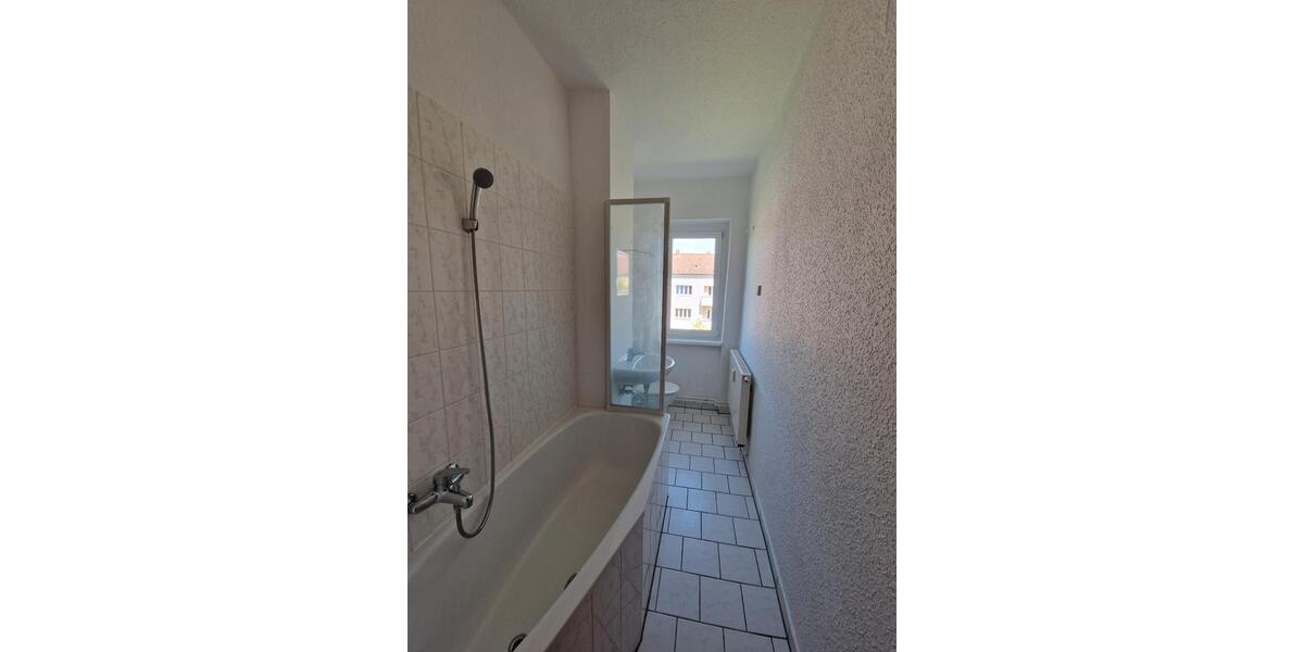Etagenwohnung Magdeburg Brückfeld - 3 Zimmer, 62 m&sup2;, 429&euro; | Angebot:26631493