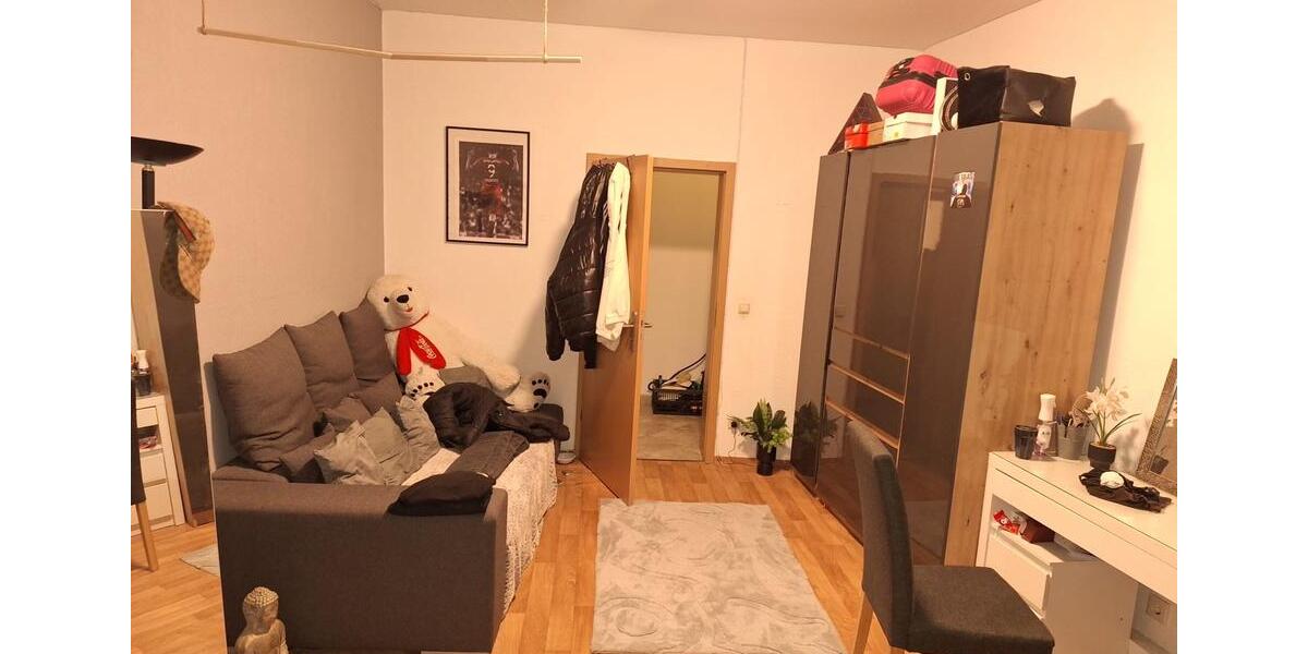 Erdgeschoßwohnung Oschersleben (Bode) - 4 Zimmer, 117 m&sup2;, 710&euro; | Angebot:26688103