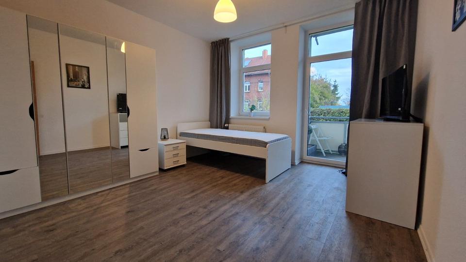 Erdgeschoßwohnung Magdeburg Alte Neustadt - 1 Zimmer, 16 m&sup2;, 500&euro; | Angebot:25181943