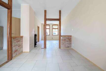 Haus zum Kaufen in Eilsleben 175.000 € 180.25 m² 8 zimmer