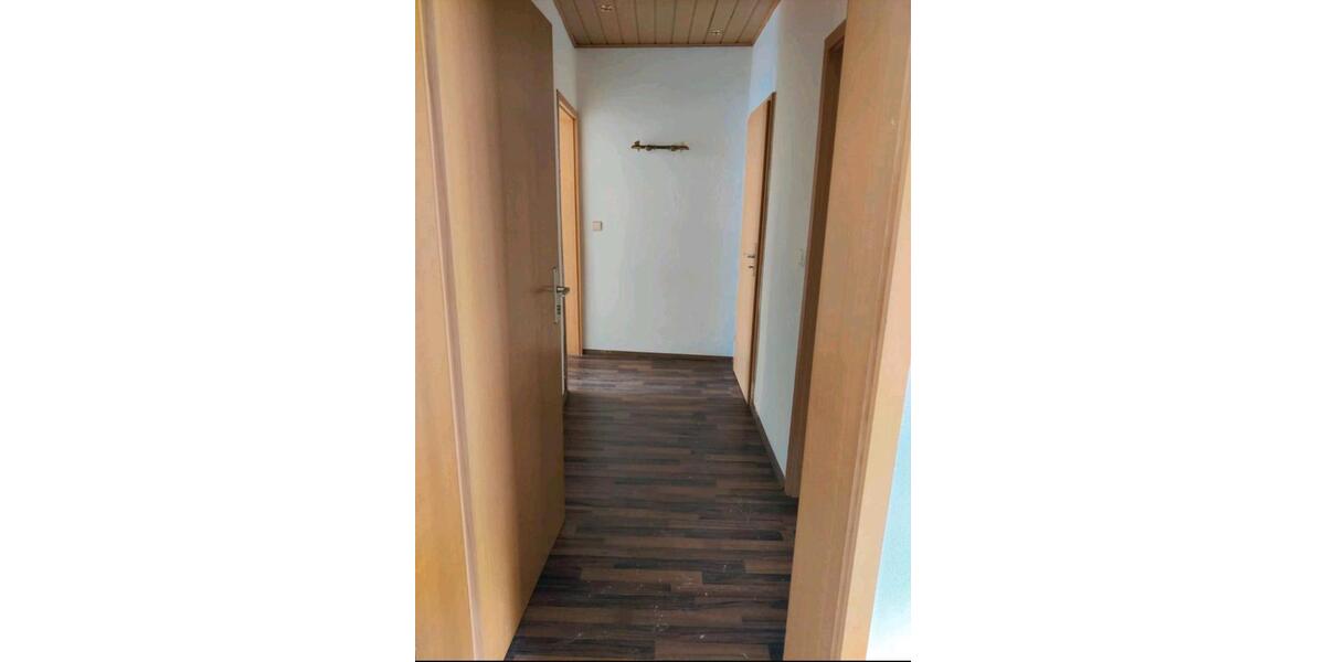 Etagenwohnung Calbe (Saale) - 1 Zimmer, 45 m&sup2;, 280&euro; | Angebot:26407841