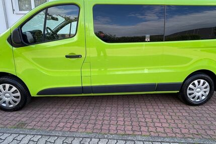 Opel Vivaro 122.086 km 17.290 &euro; Schönebeck/Elbe 39218