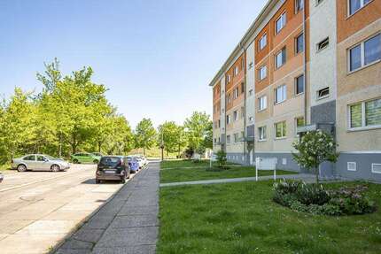 Wohnung Magdeburg Alt Olvenstedt - 2 Zimmer, 41 m&sup2;, 275&euro; | Angebot:27725712