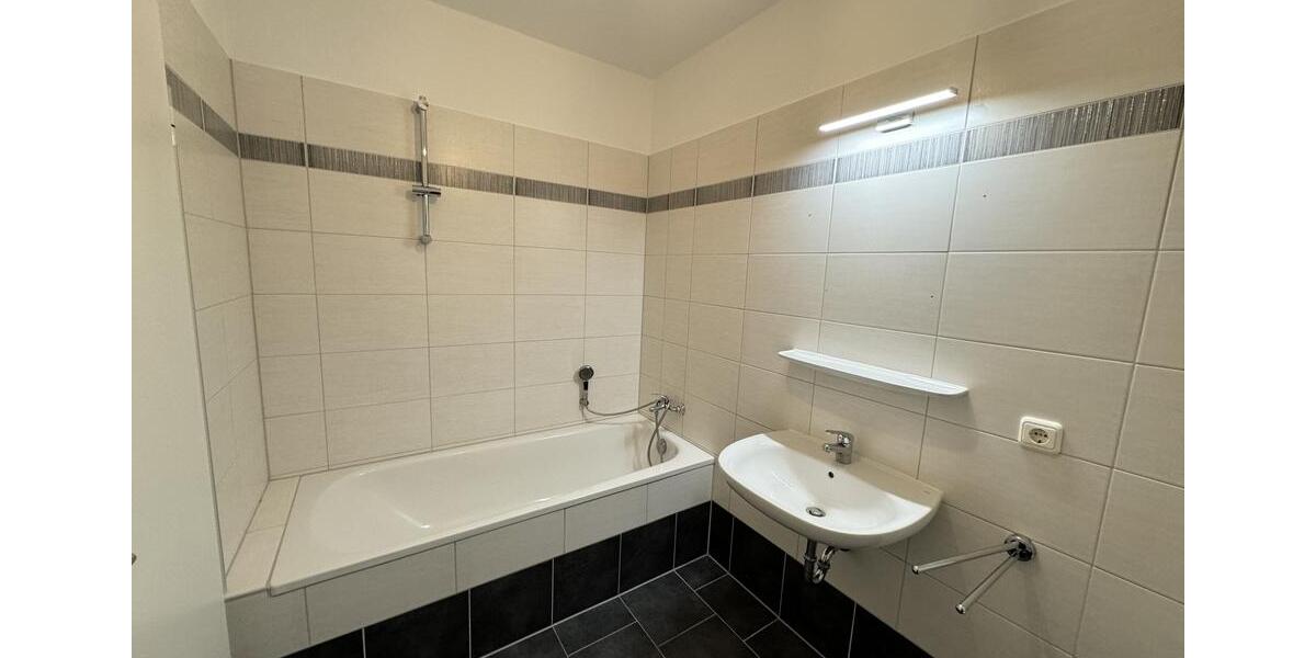 Etagenwohnung Magdeburg Diesdorf - 2 Zimmer, 60 m&sup2;, 400&euro; | Angebot:25361228