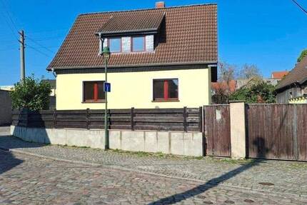Haus Magdeburg Alt Olvenstedt - 5 Zimmer, 100 m&sup2;, 350.000&euro; | Angebot:26798860