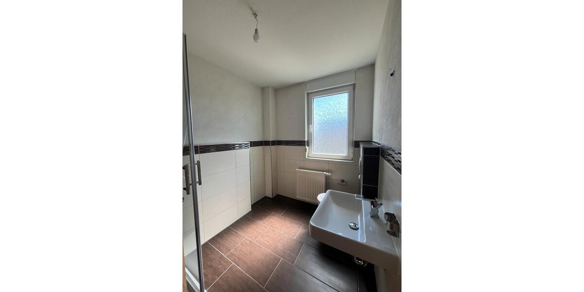 Reihenhaus mit Garten und eigenem Stellplatz in Ottersleben 4 zimmer