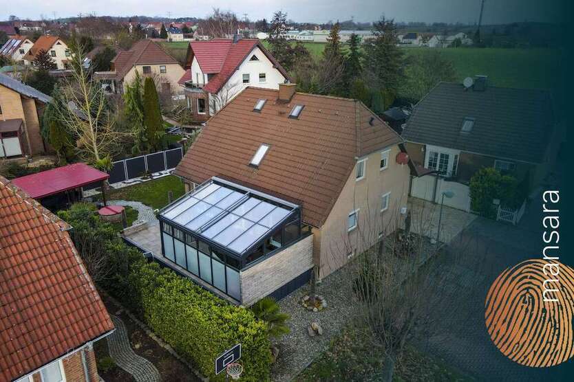 Haus zum Kaufen in Hohe Börde 459.000 € 184.96 m²