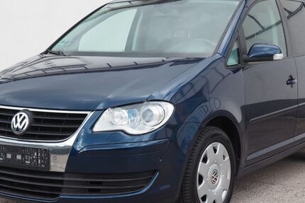 VW Touran 129.655 km 7.490 &euro; Magdeburg 39128