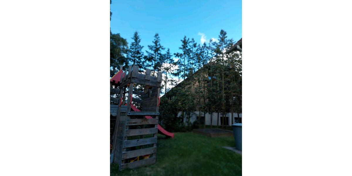 Einfamilienhaus Biederitz - 9 Zimmer, 240 m&sup2;, 425.000&euro; | Angebot:24530257