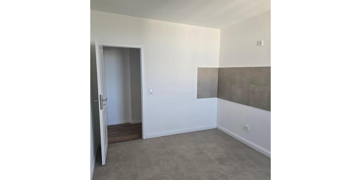 Dachgeschoßwohnung Magdeburg Ottersleben - 3 Zimmer, 72 m&sup2;, 125.000&euro; | Angebot:26944629