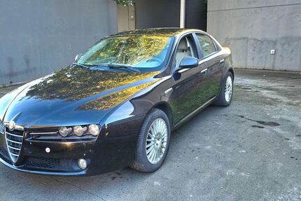 Alfa Romeo 159 220.000 km 1.600 &euro; Magdeburg 39108
