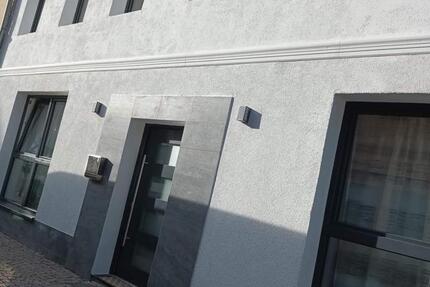 Haus Egeln - 8 Zimmer, 274 m&sup2;, 350.000&euro; | Angebot:25252989