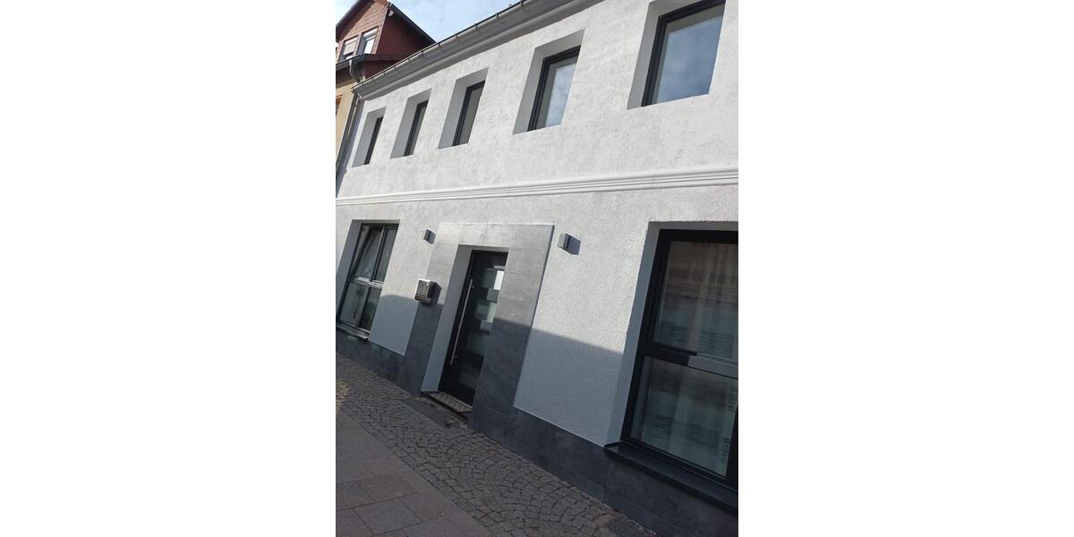 Reihenhaus Egeln - 8 Zimmer, 274 m&sup2;, 350.000&euro; | Angebot:25252989