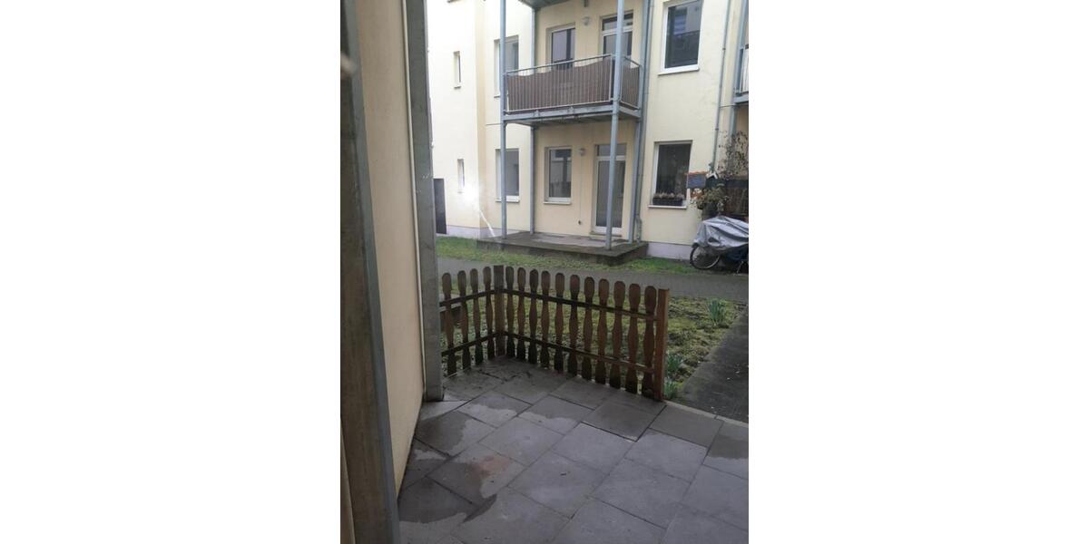 Erdgeschoßwohnung Magdeburg Leipziger Straße - 3 Zimmer, 77 m&sup2;, 500&euro; | Angebot:25893285