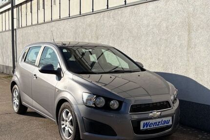 Chevrolet Aveo 180.000 km 2.500 € Magdeburg 39128