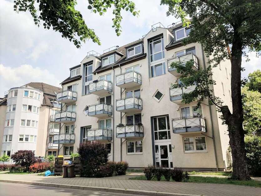 frisch renovierte 3 Zimmer-Wohnung mit Balkon und Tageslichtbad *ab sofort verfügbar* 3 zimmer