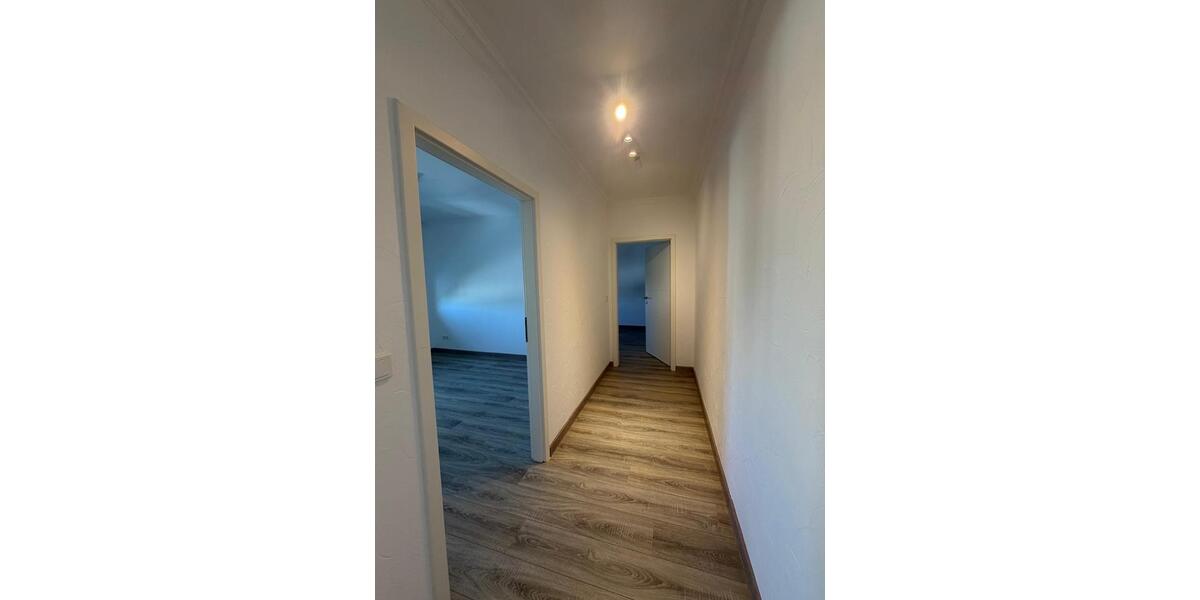 Etagenwohnung Magdeburg Alt Olvenstedt - 3 Zimmer, 64 m&sup2;, 900&euro; | Angebot:26456075
